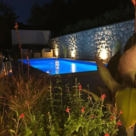 Апартаменты Natasa