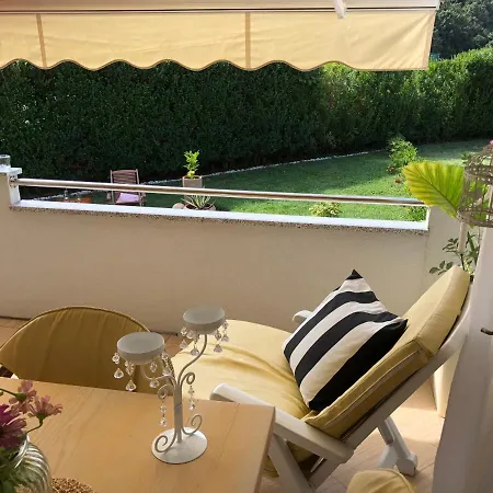 Апартаменты Natasa Palit